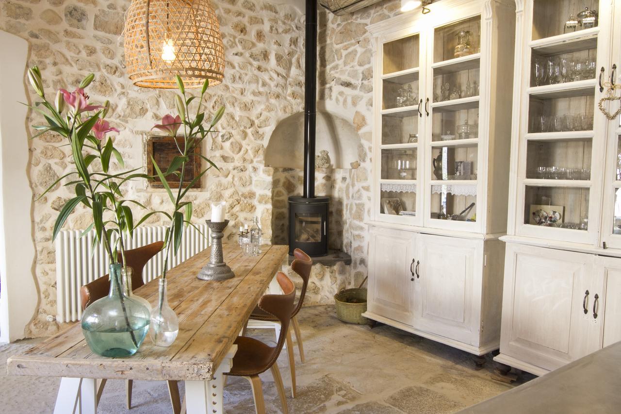 Home Hotel The Pink Pepper Tree Lloseta Buitenkant foto
