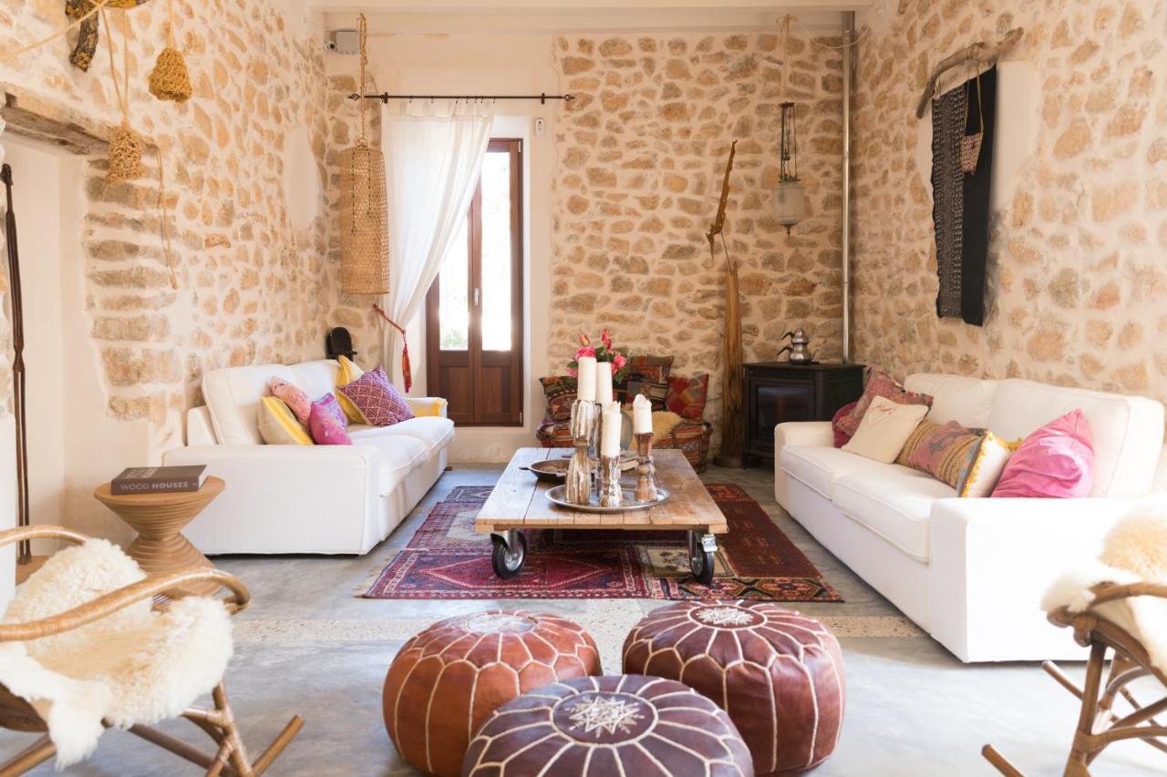 Home Hotel The Pink Pepper Tree Lloseta Buitenkant foto